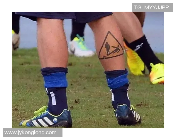 足球明星们的花臂纹身背后的故事与意义探秘