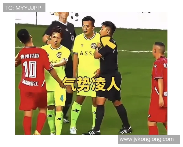 香港足球明星队精彩踢人视频引发热议球迷热情高涨